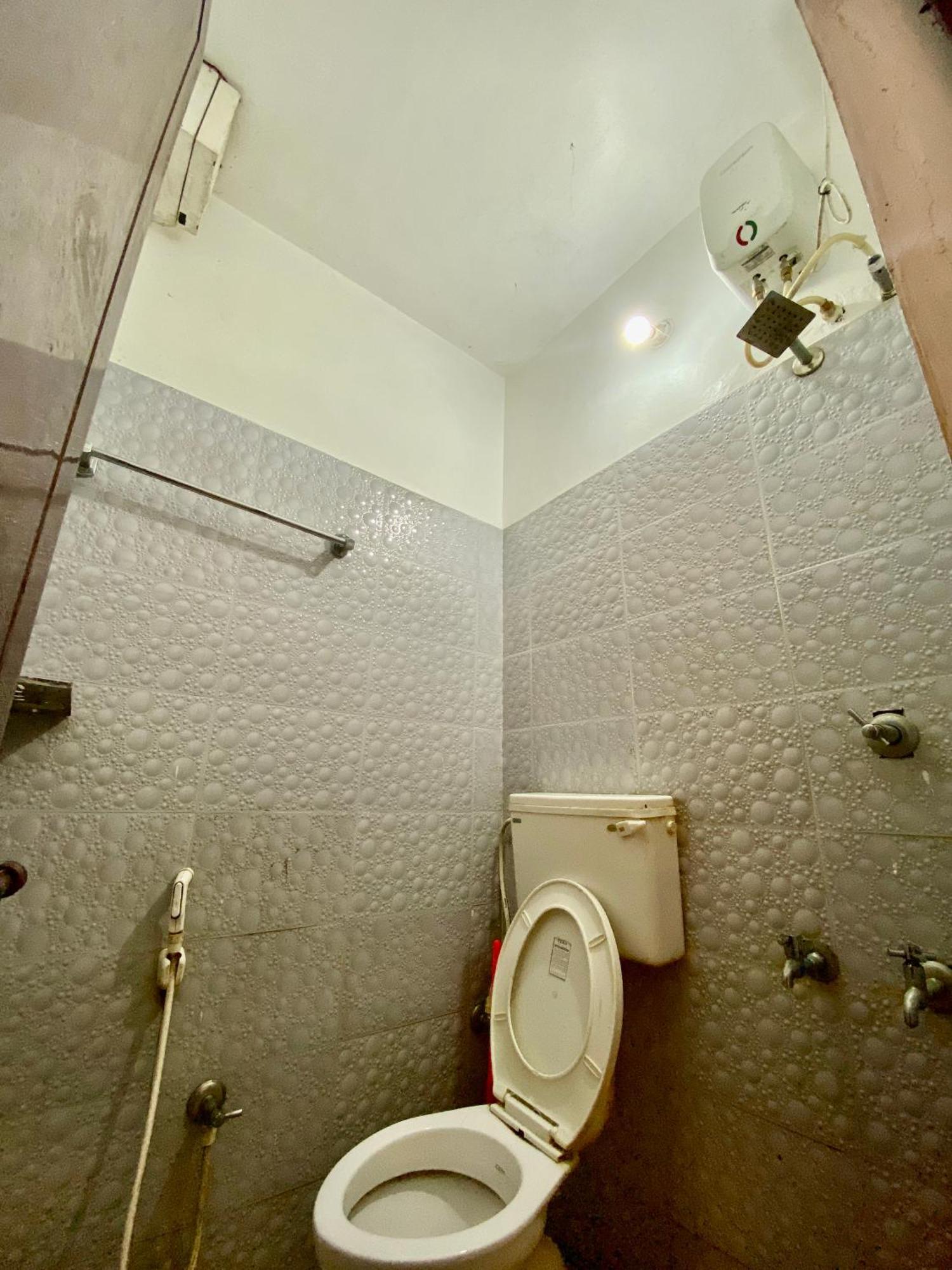 RAJATHEERAM BEACH HOMESTAY Alappuzha Esterno foto