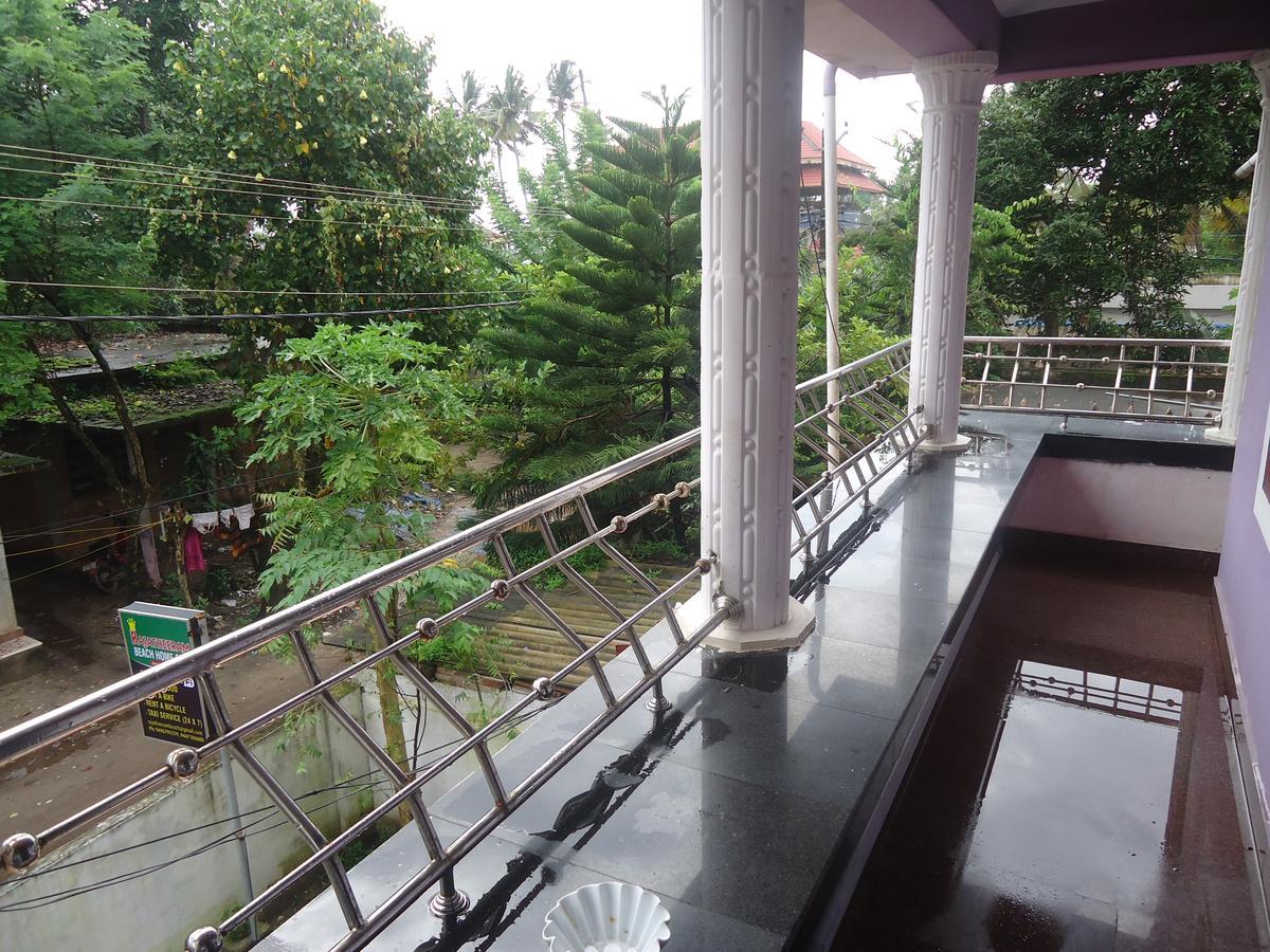 RAJATHEERAM BEACH HOMESTAY Alappuzha Esterno foto