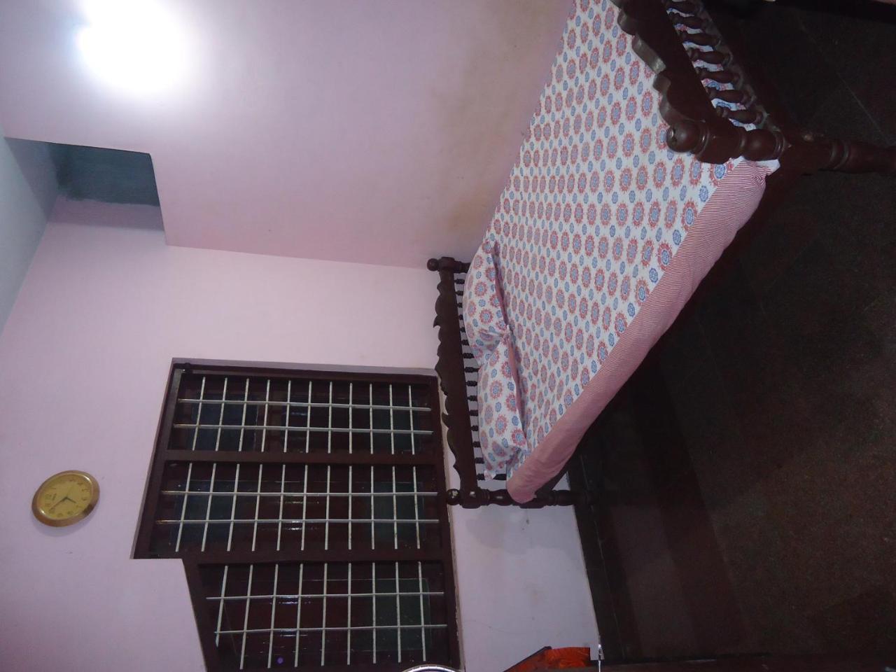 RAJATHEERAM BEACH HOMESTAY Alappuzha Esterno foto